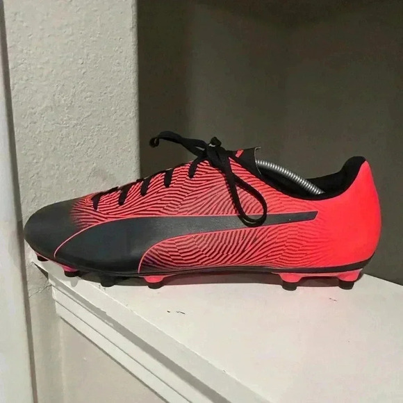 Puma Spirit II FG 105521-02 Black & Red Football Cleats Men Size 13 - Picture 3 of 9